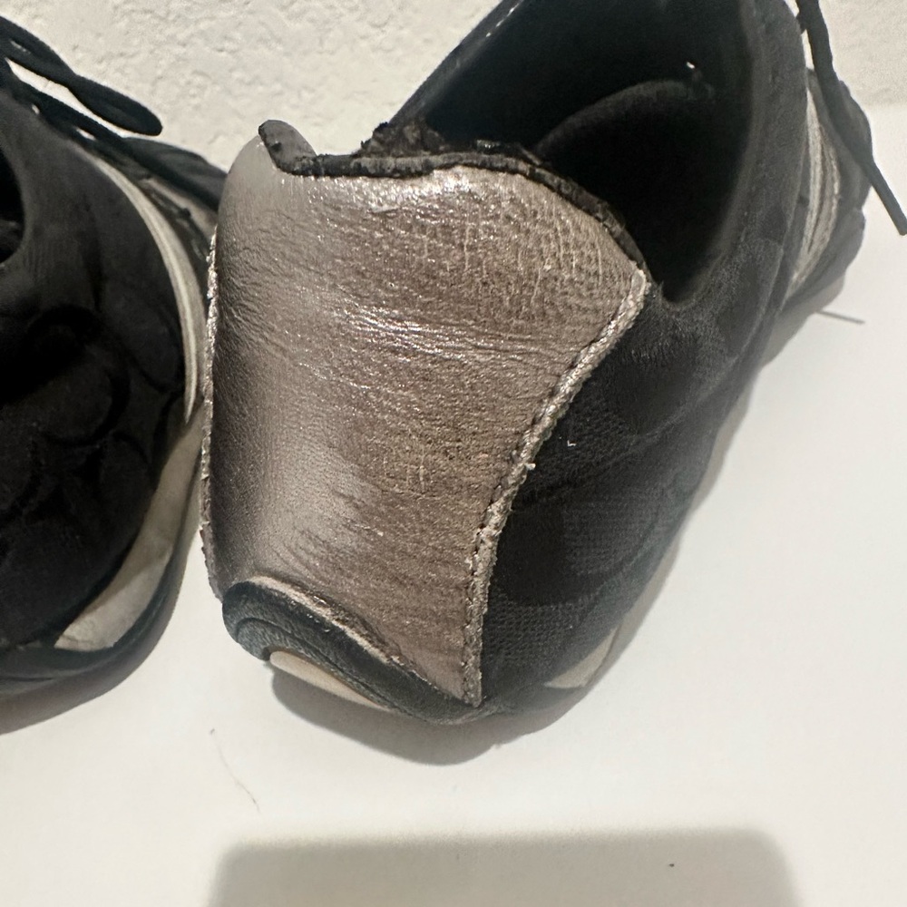 Coach Jayme Sneaker Signature Black Canvas Silver Leather Trim Size 10 - Picture 10 of 10